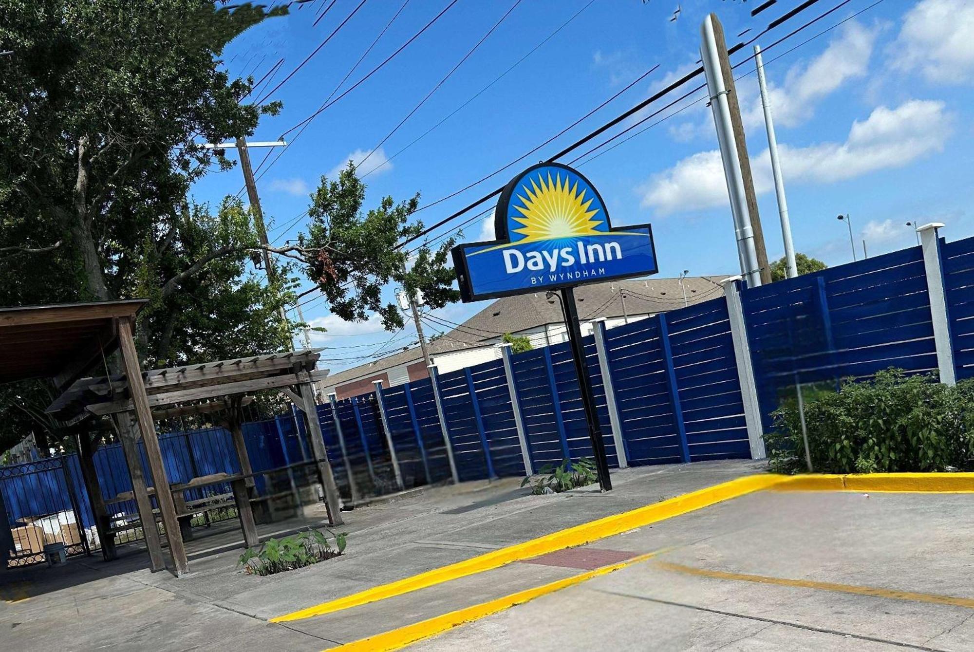 Days Inn By Wyndham New Orleans Pontchartrain Екстериор снимка